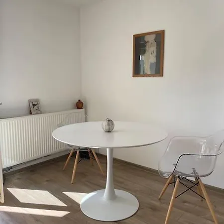 Lovely Flat With Large Terrace アパート ヘーヴィーズ