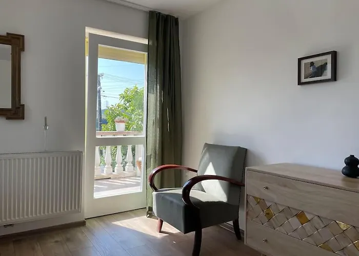 公寓 Lovely Flat With Large Terrace