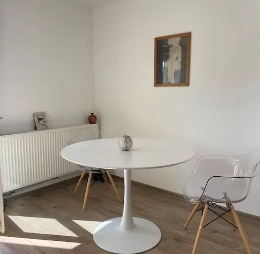 Lovely Flat With Large Terrace 公寓 Hévíz